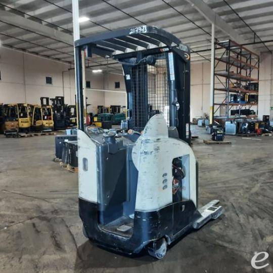 2019 Crown RR5725-45