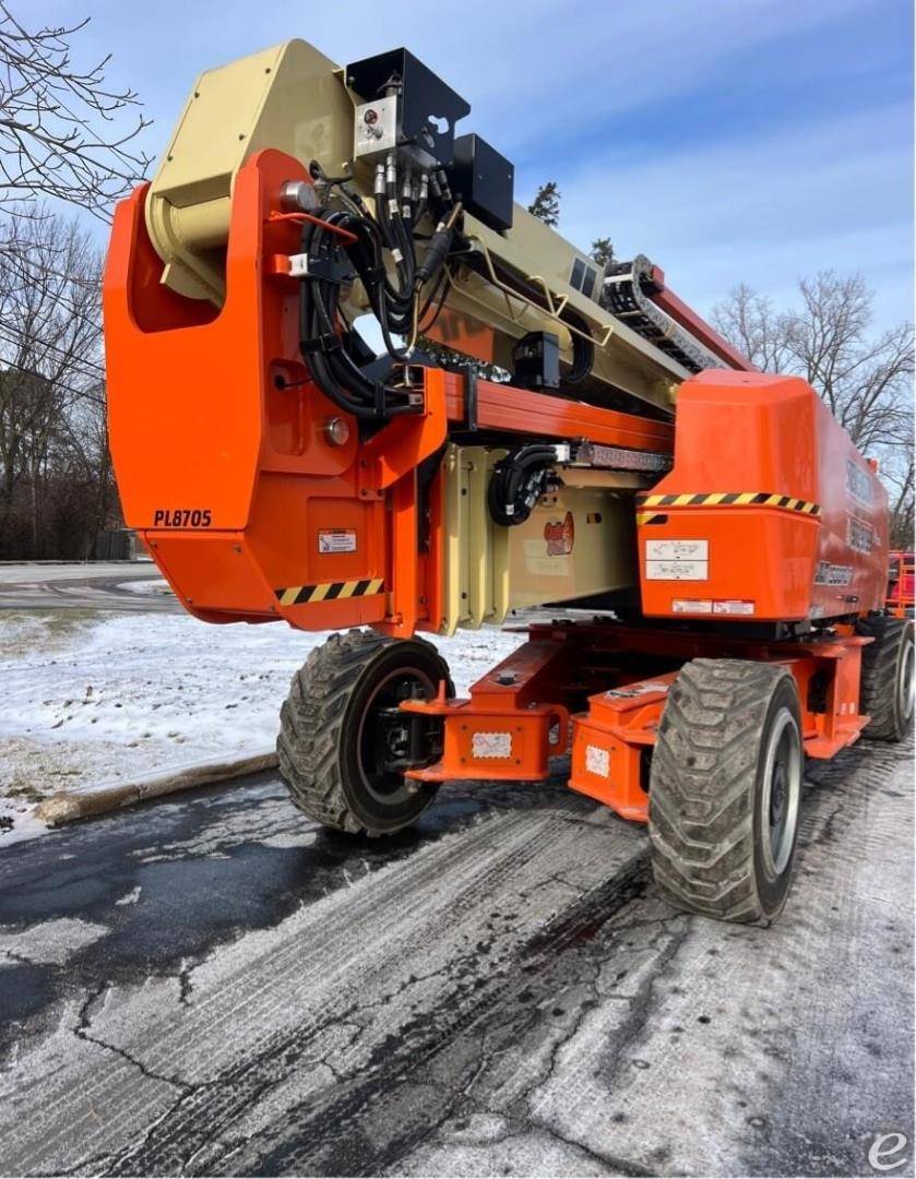 2023 JLG 1500AJP