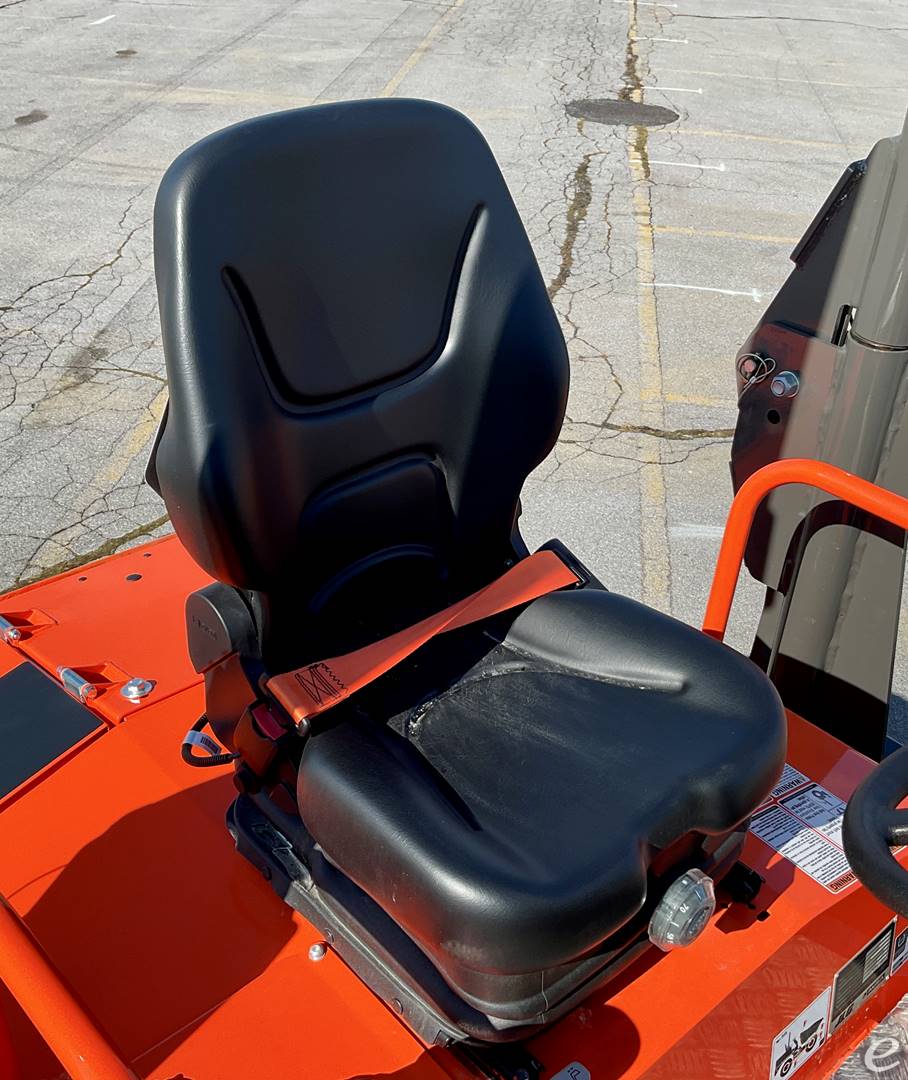 2026 JLG D601AHG