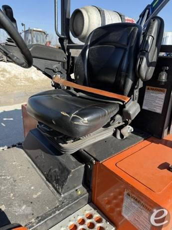 2011 Taylor XC300M