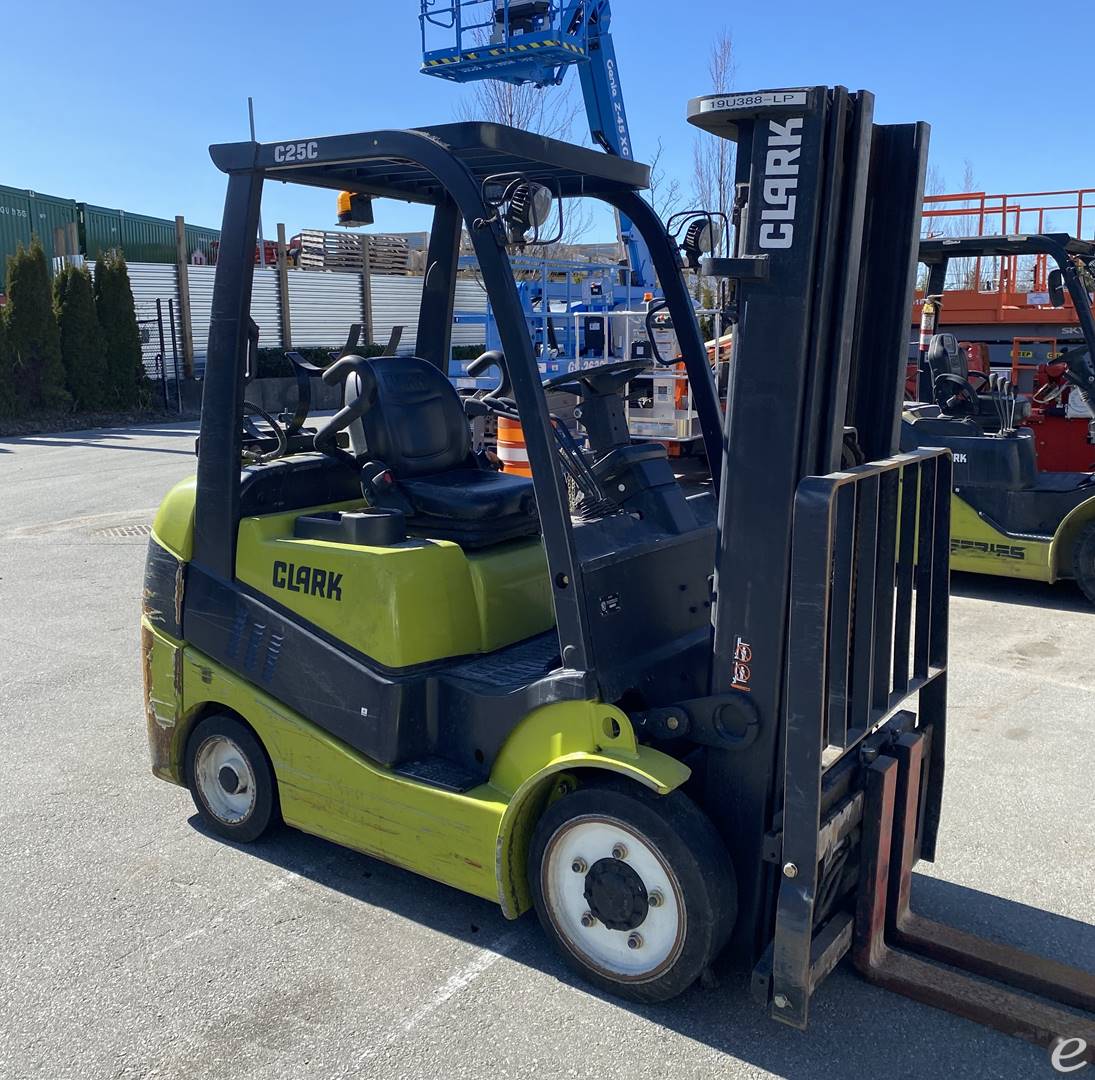 2018 Clark C25C