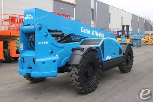 2017 Genie GTH-844
