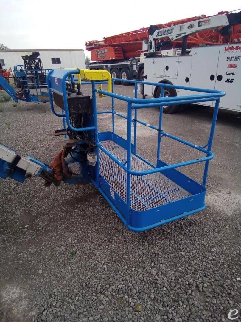 2013 Genie ZX135/70