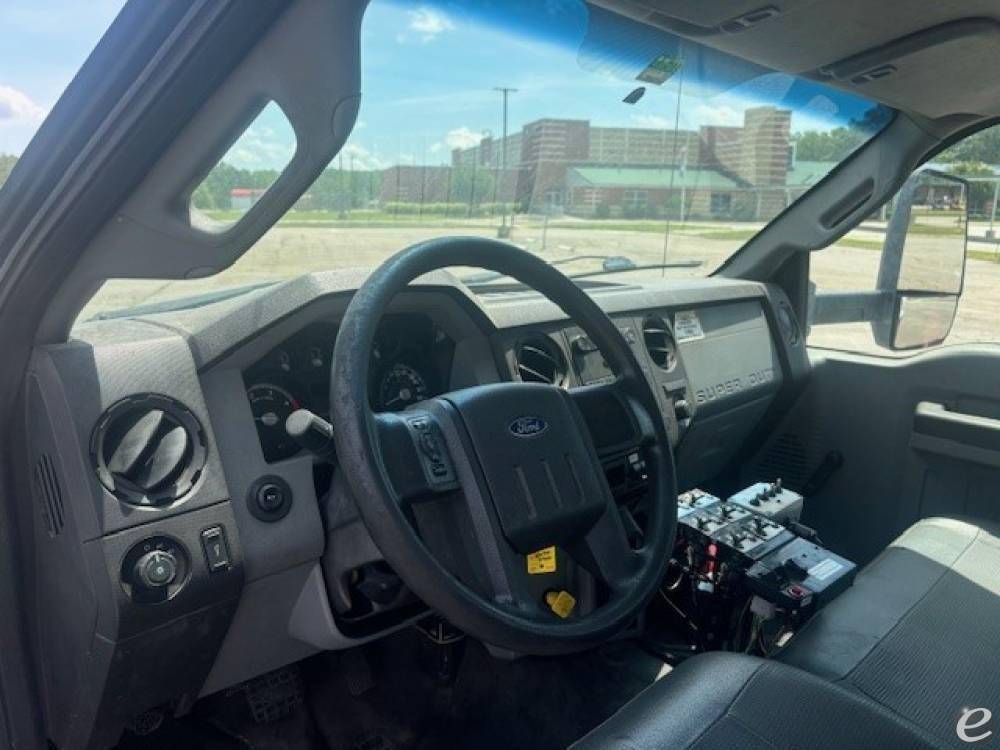 2016 Ford F750 SD