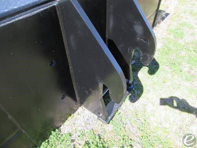 2020 1.5 CUBIC YARD BUCKET