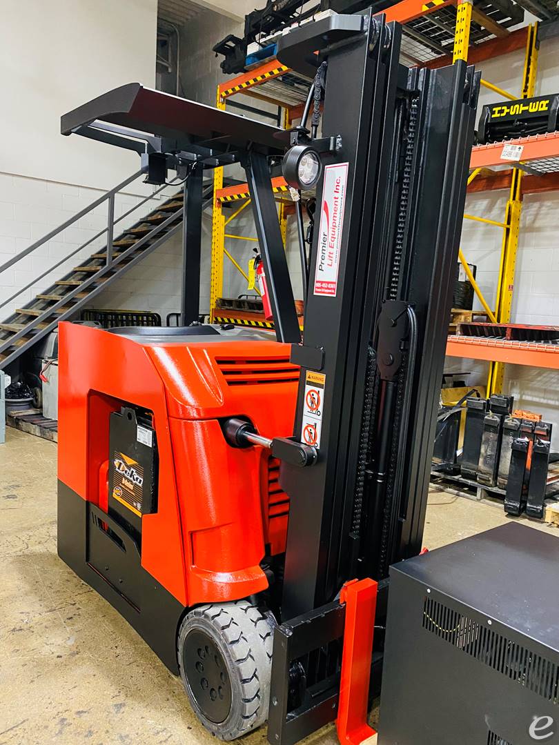 2014 Raymond 425-C30TT