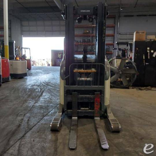 2018 Crown RR5725-45