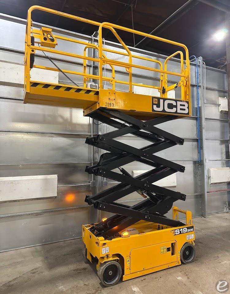 2022 JCB S1930E Electric Scissor Lift - 123Forklift