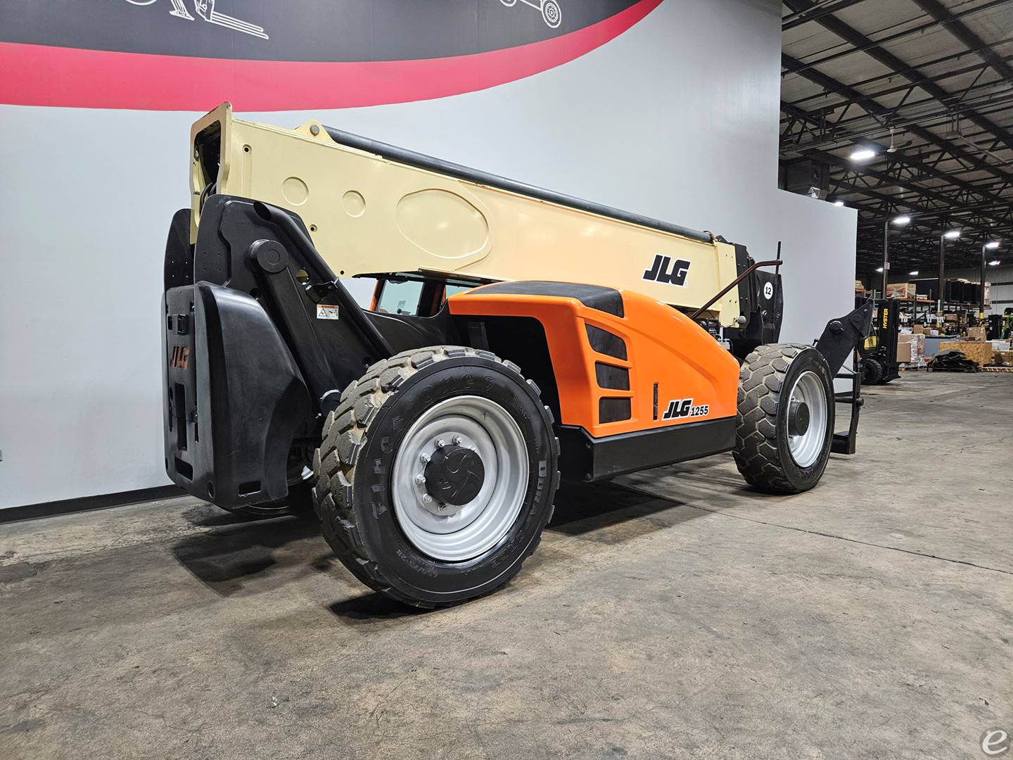 2020 JLG 1255