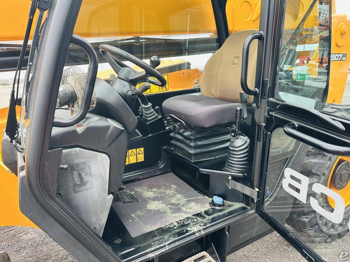 2014 JCB 507-42