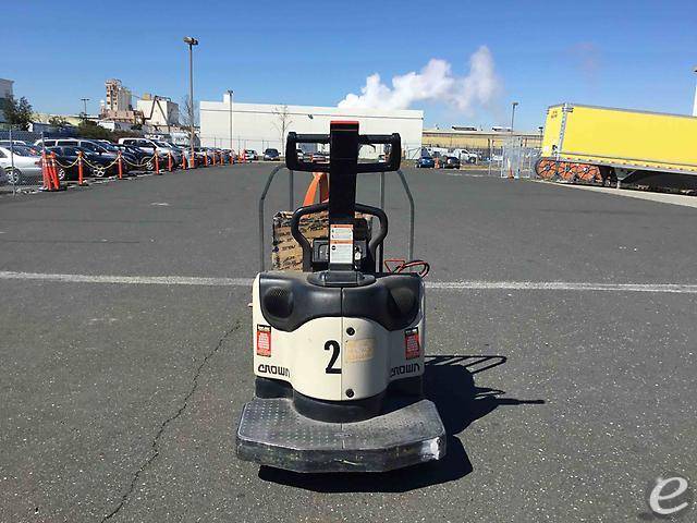 2009 Crown PE4500 Electric Forklift - 123Forklift