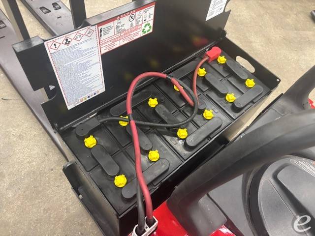 2019 Raymond 8410 Electric Forklift - 123Forklift