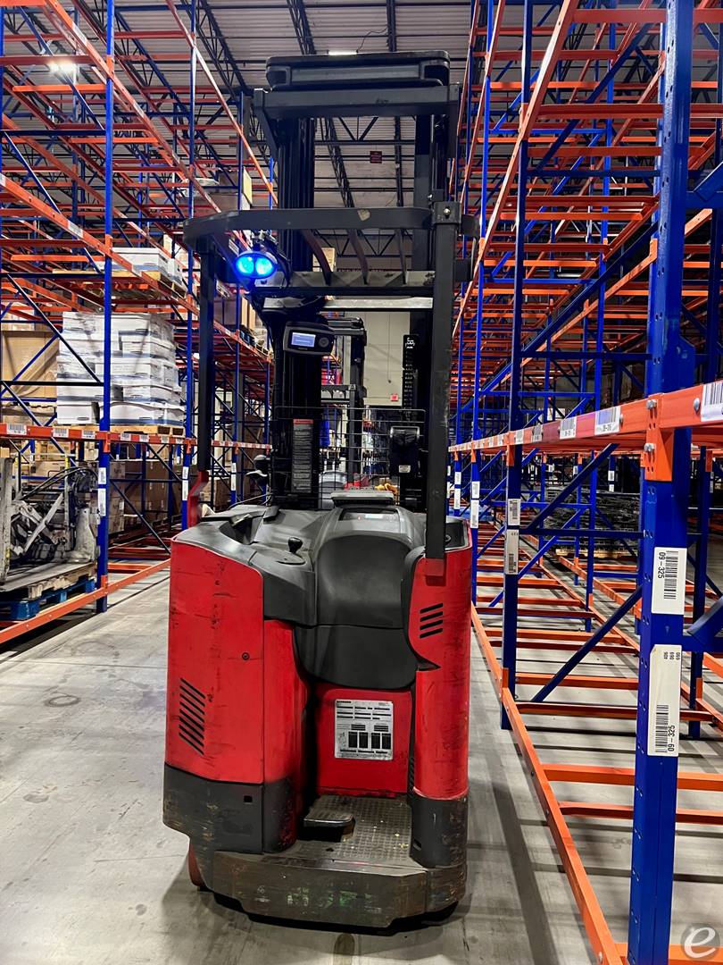 2011 Raymond 740-DR32TT Electric Reach Truck - 123Forklift