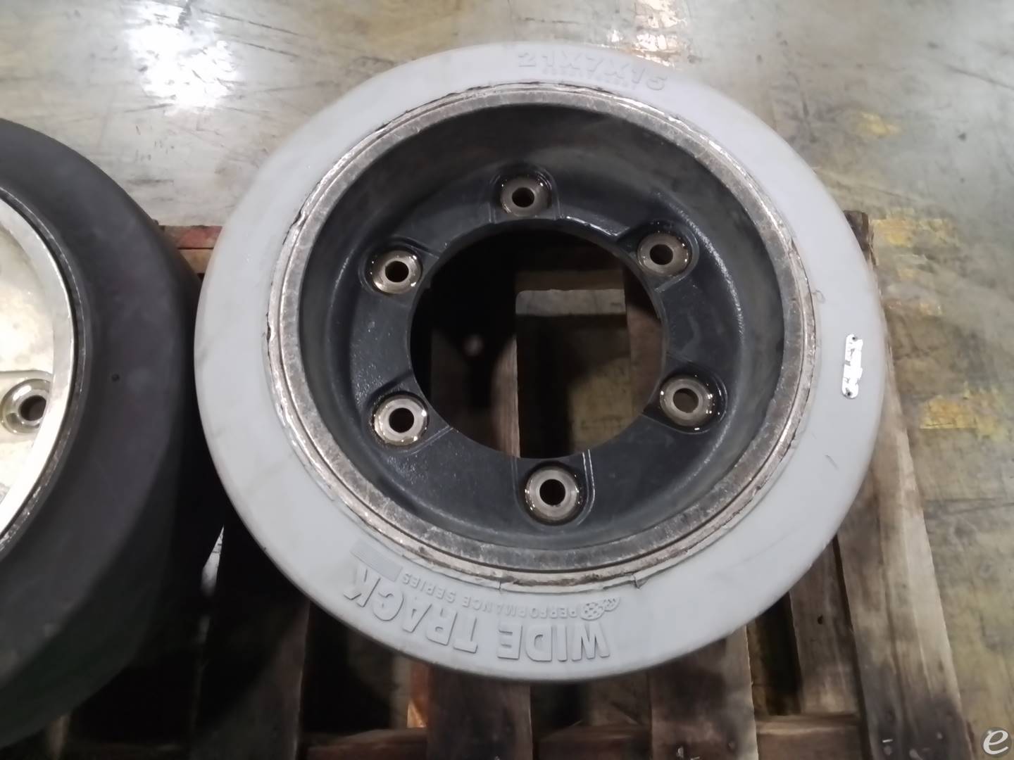 21X7X15
