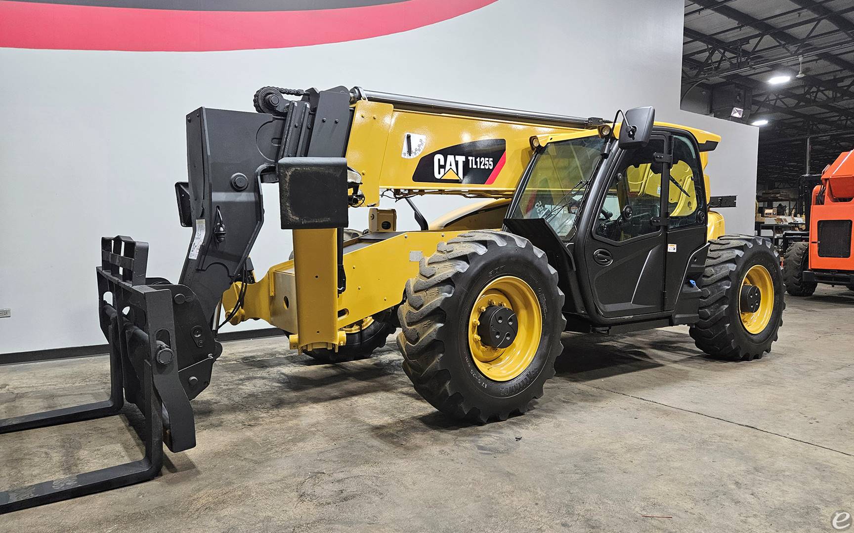 2019 Cat TL1255D