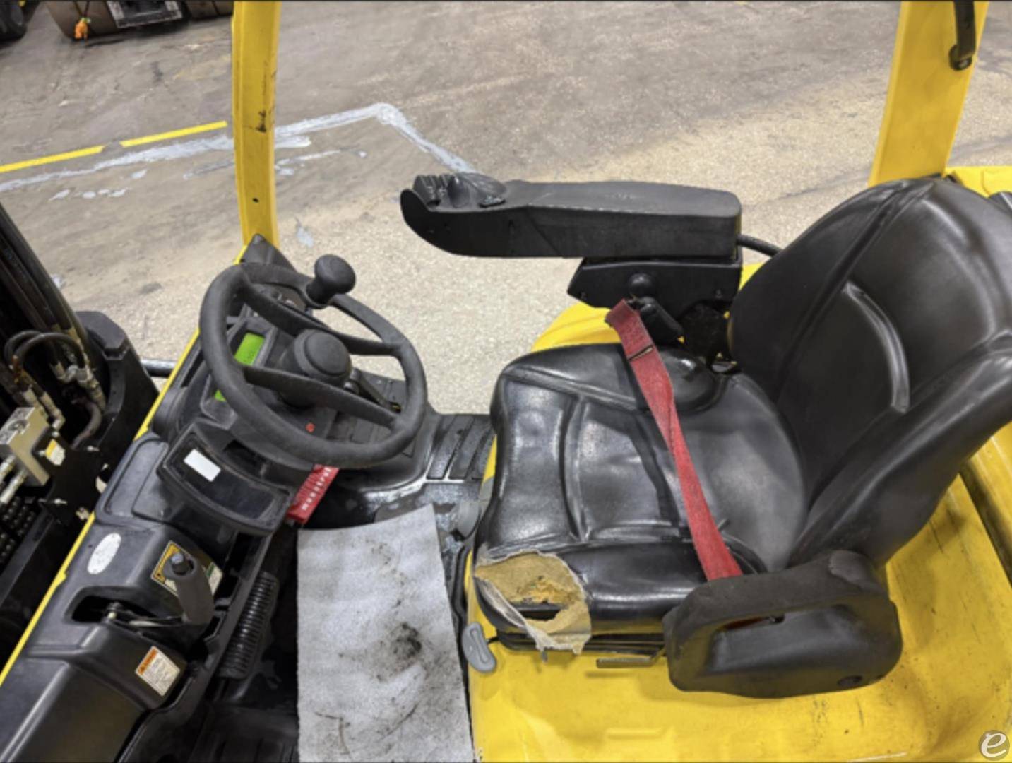 2017 Hyster S155FT
