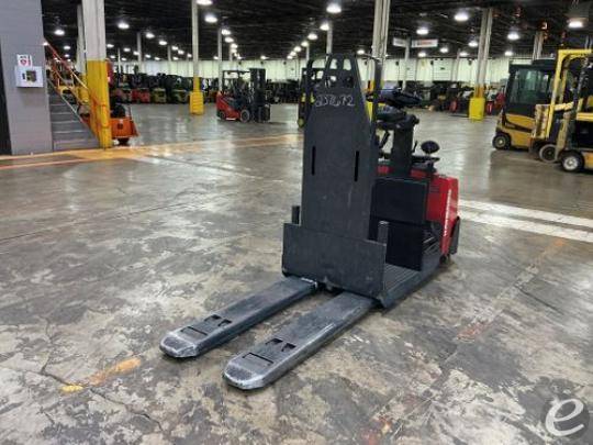 2020 Raymond 8510