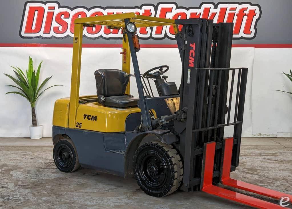 1996 TCM FHG25N5T Gasoline Forklift - 123Forklift