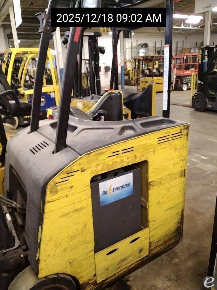 2014 Yale ESC035AC