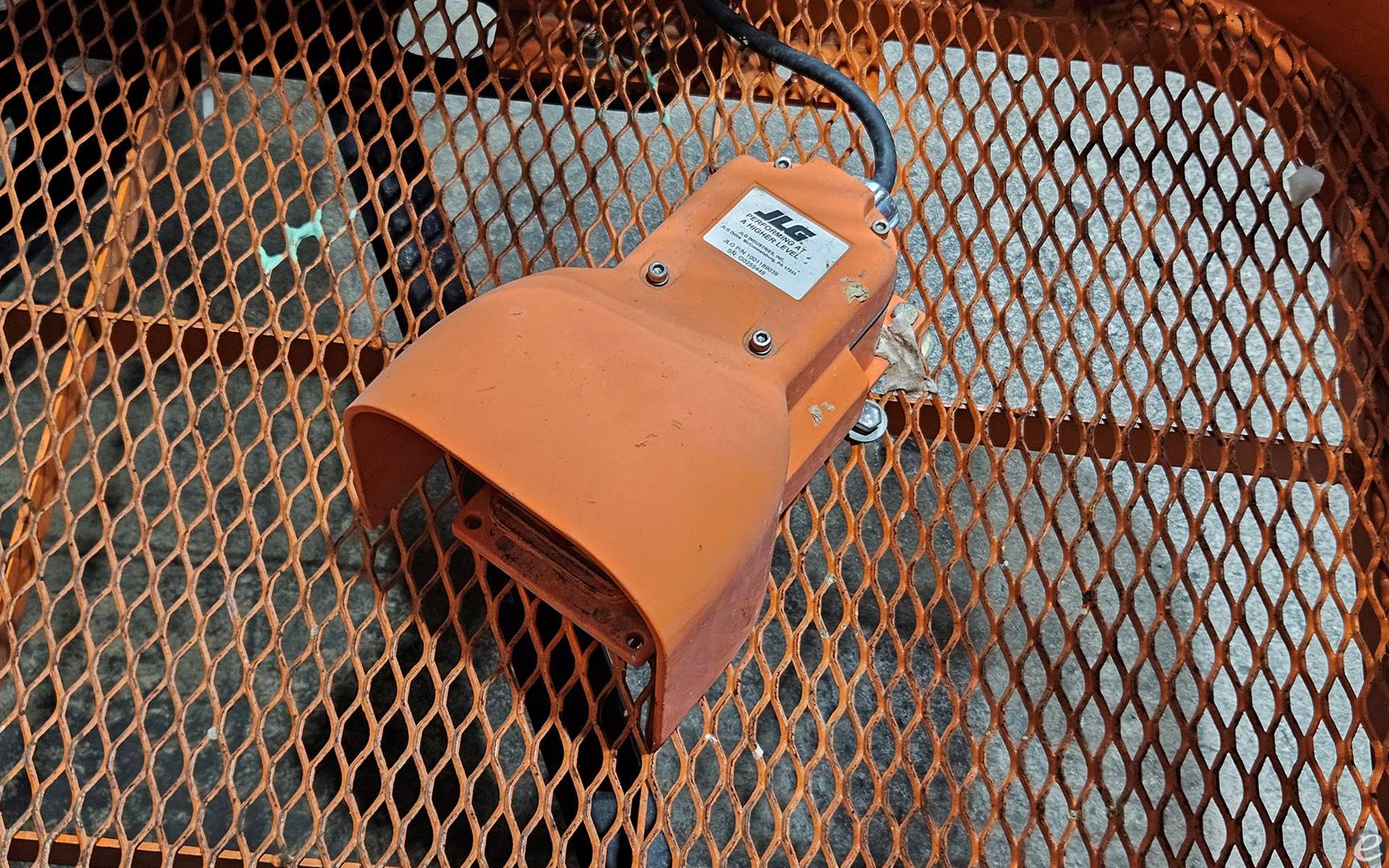 2016 JLG M400AJPN