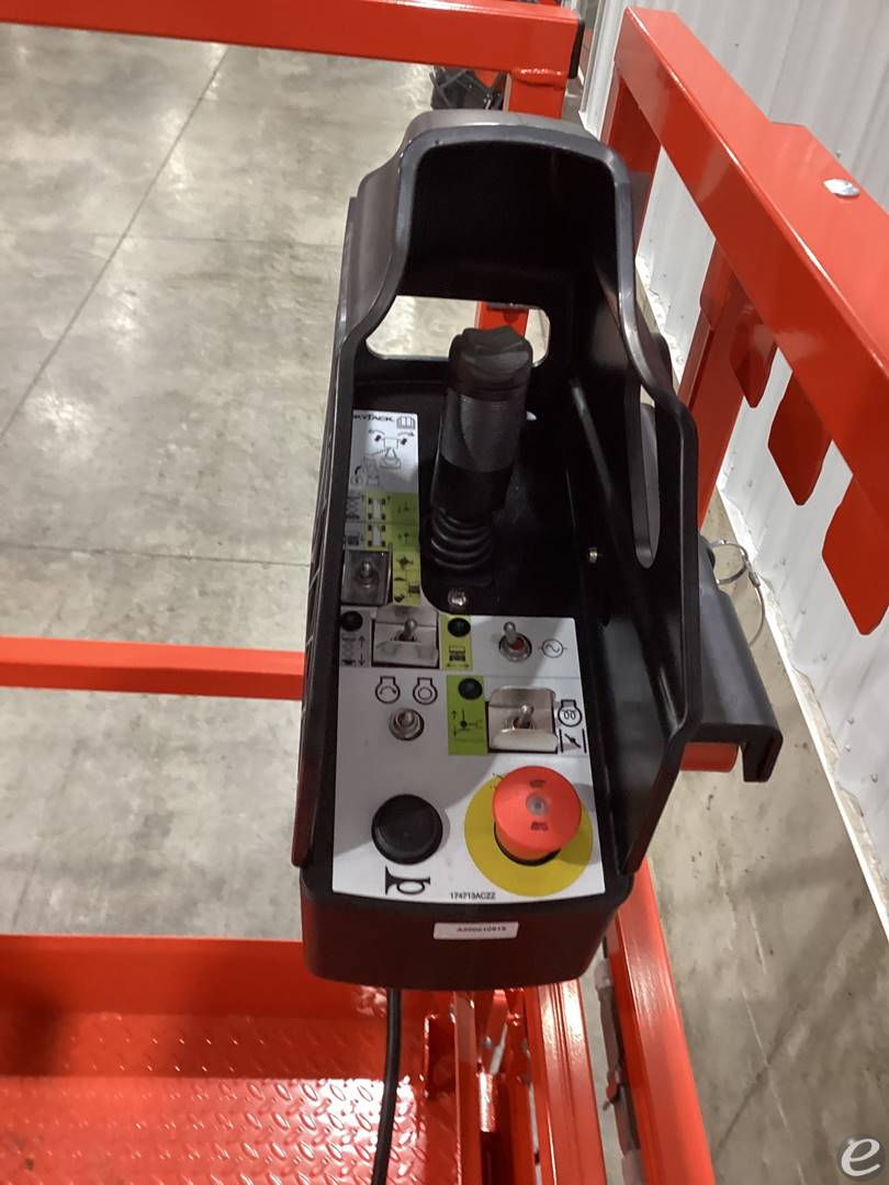 2026 Skyjack SJ6832RT-A