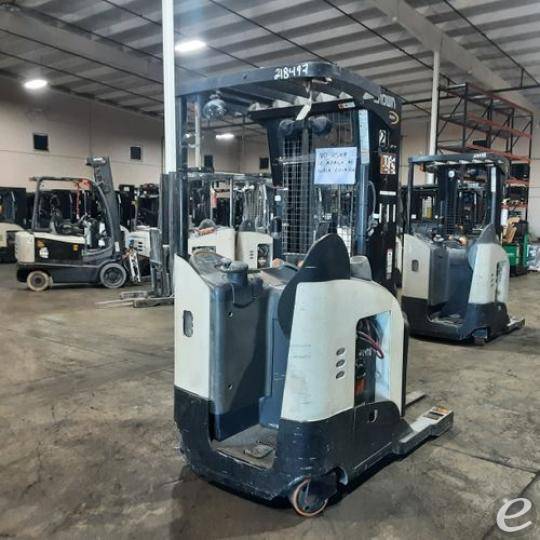 2019 Crown RR5725-45