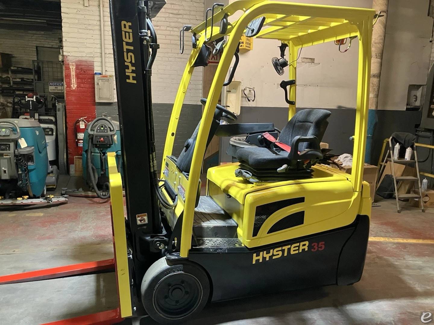 2021 Hyster J35XNT
