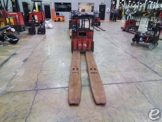 2010 Raymond 8400 Electric Forklift - 123Forklift