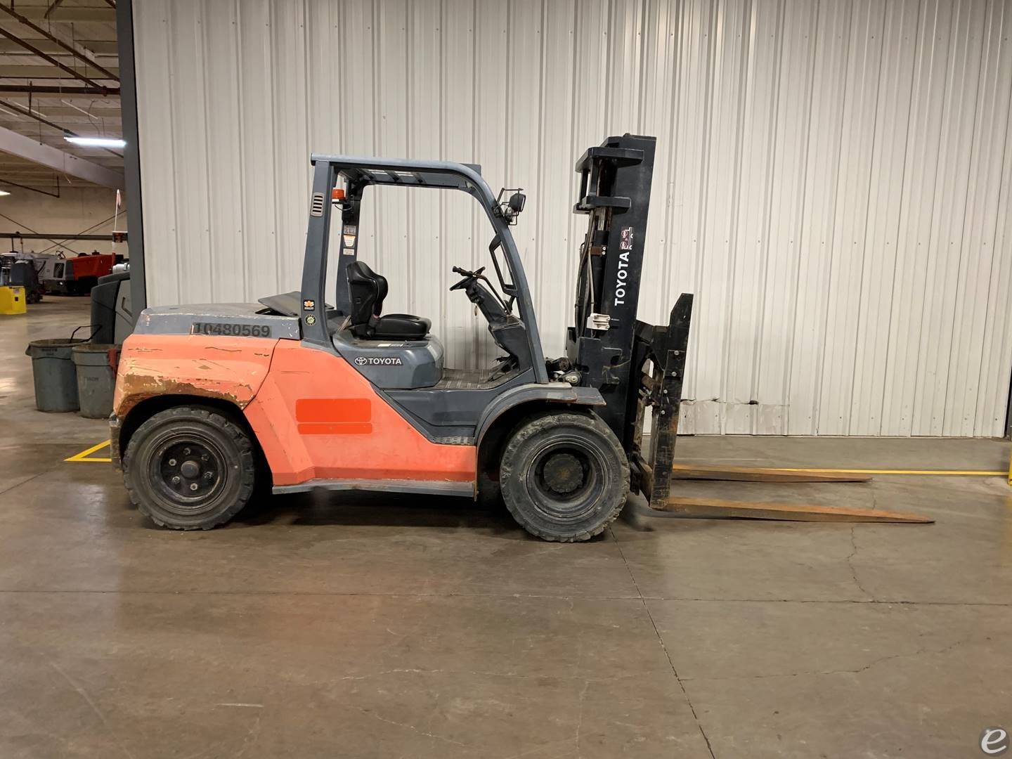 2014 Toyota 8FD70U Diesel Forklift