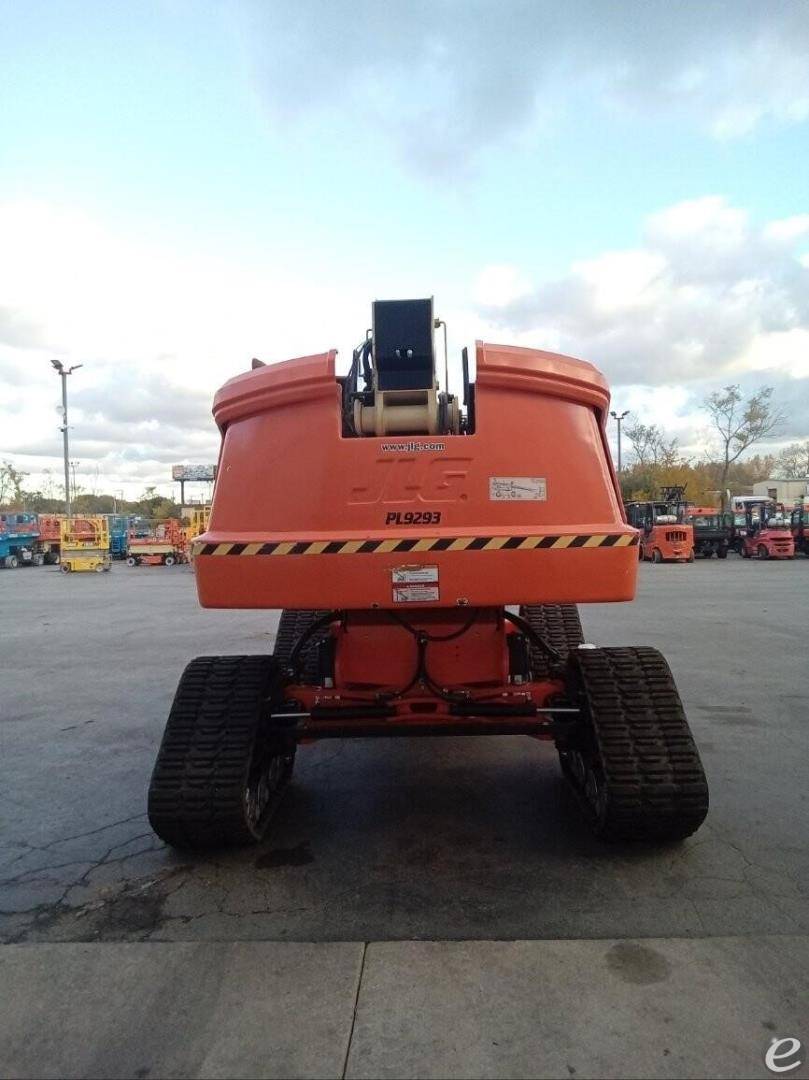 2022 JLG 600S