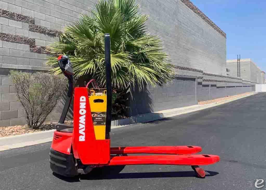 2013 Raymond 102T-F45L Electric Forklift - 123Forklift