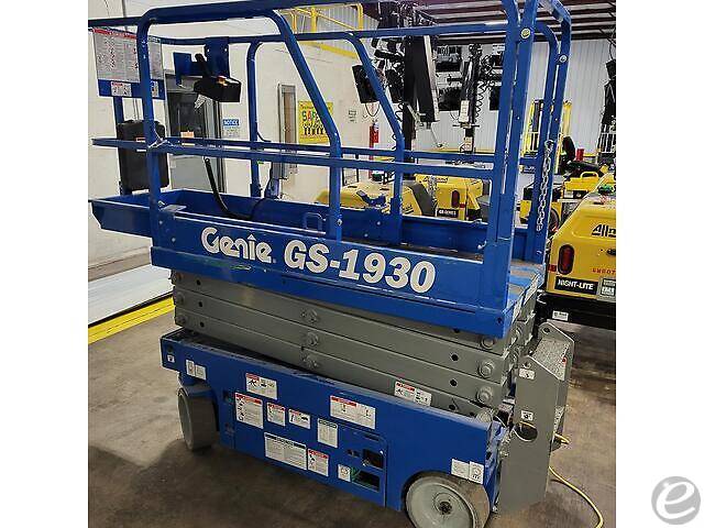2014 Genie GS-1930 Electric Scissor Lift - 123Forklift