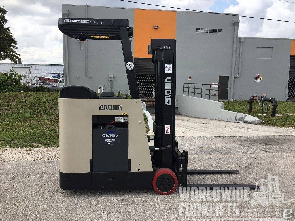 Crown RC3020-35