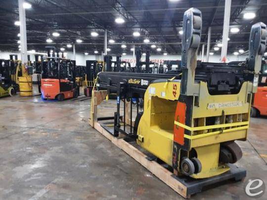 2017 Hyster N45ZR2-21.5 Electric Reach Truck - 123Forklift