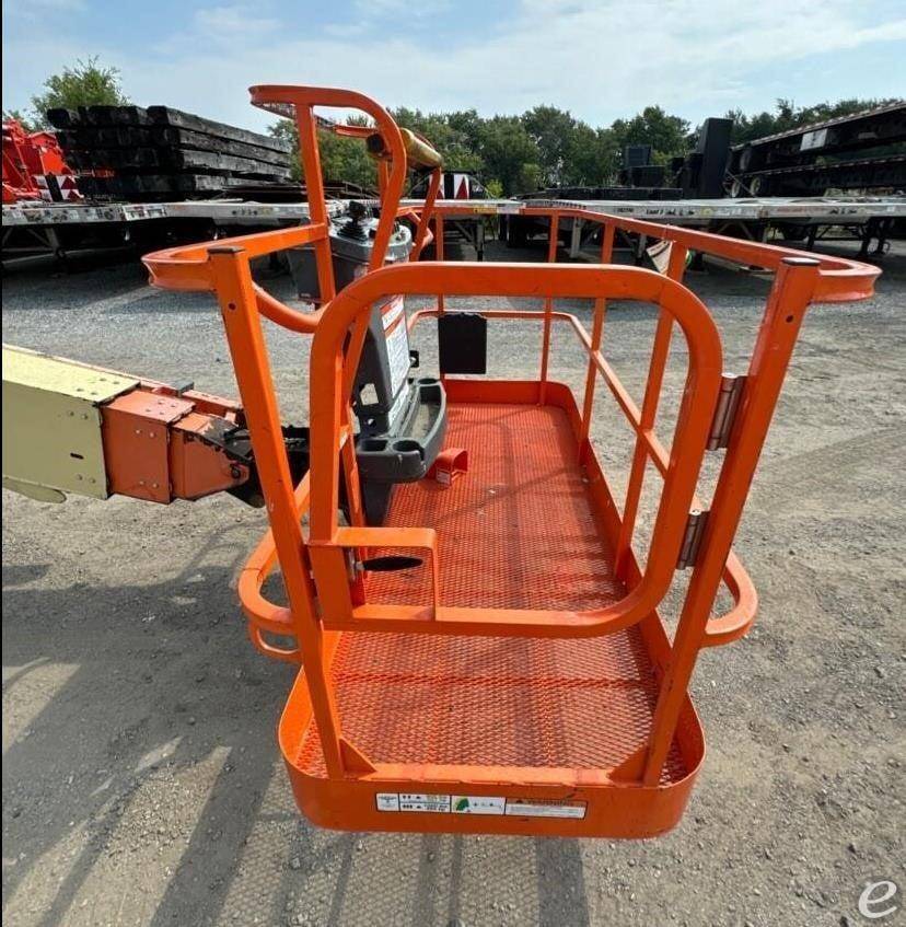 2013 JLG 600S