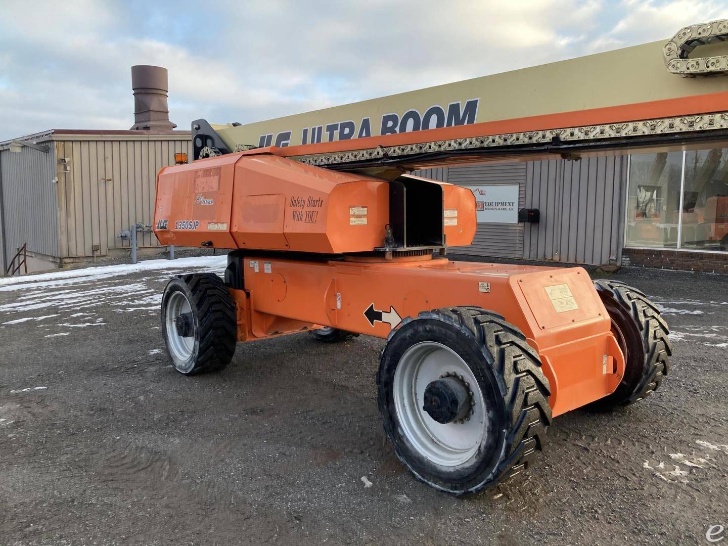 2011 JLG 1350SJP