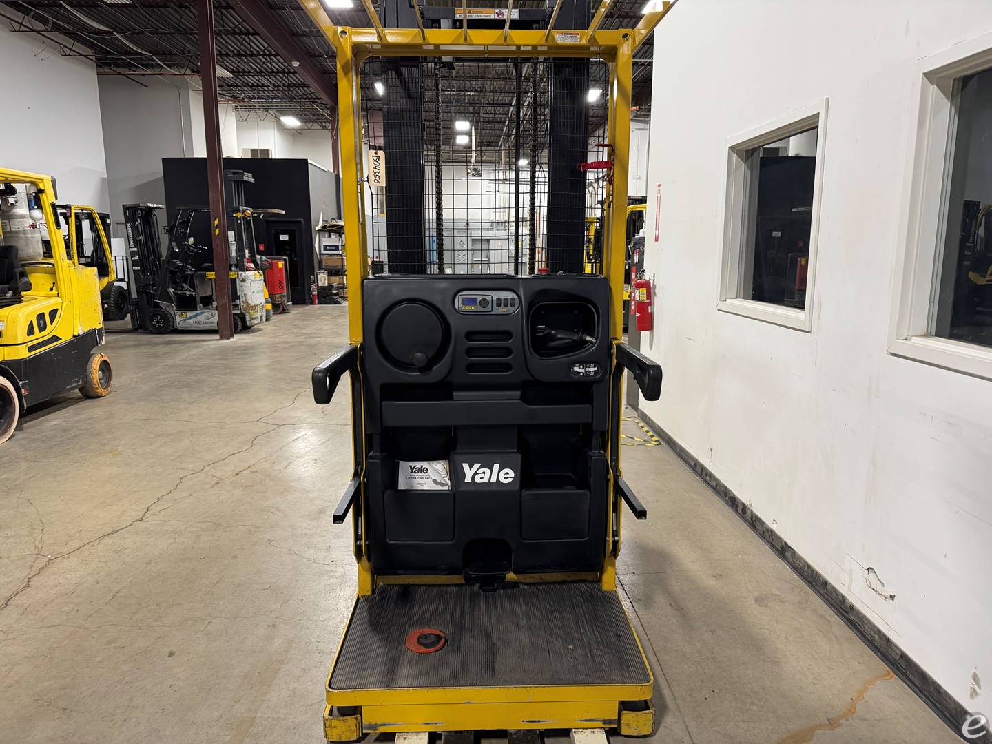 2019 Yale OS030