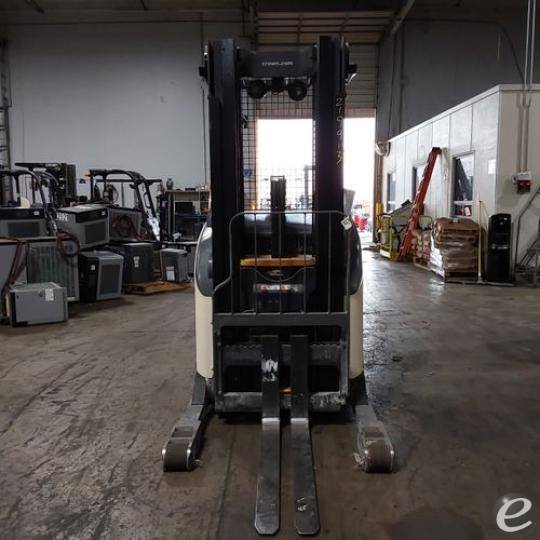 2018 Crown RR5725-45