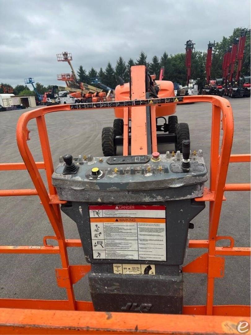 2014 JLG 460SJ