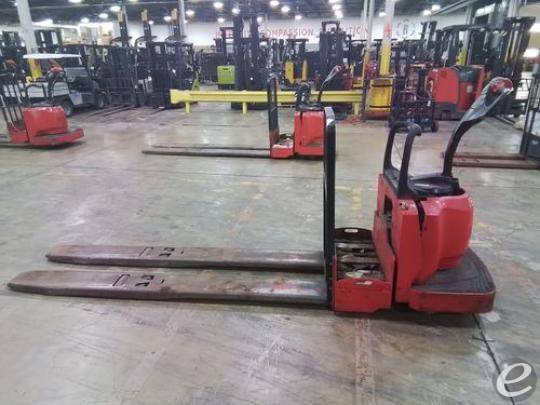 2010 Raymond 8400 Electric Forklift - 123Forklift