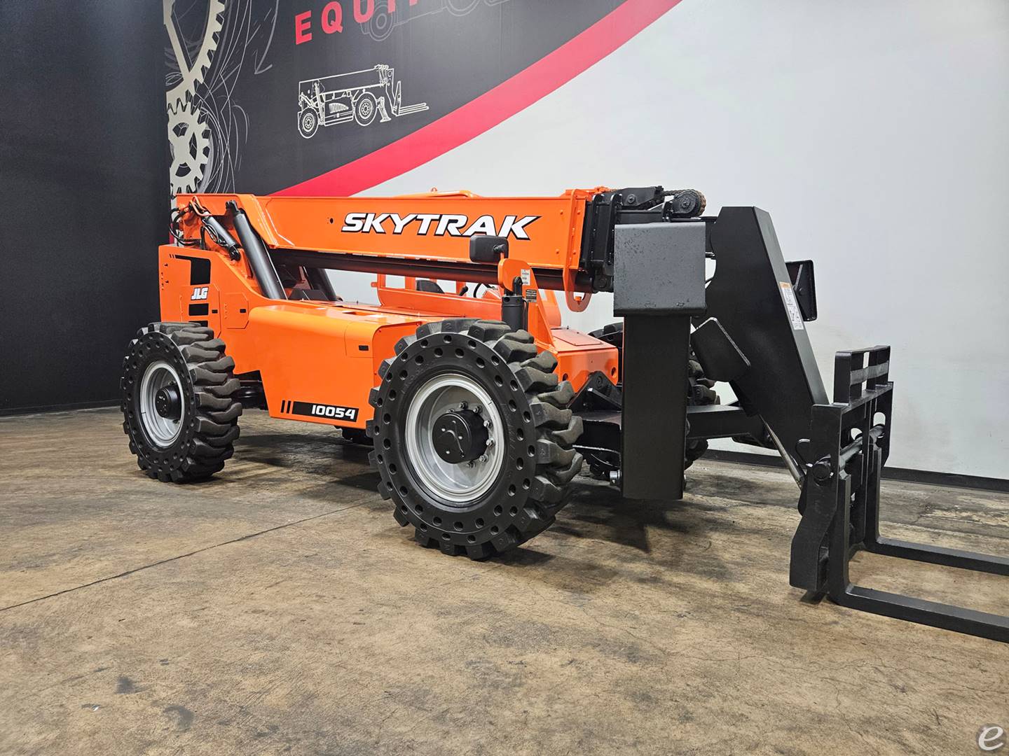 2017 Skytrak 10054