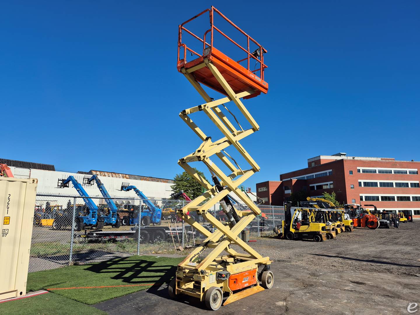 JLG 3246ES