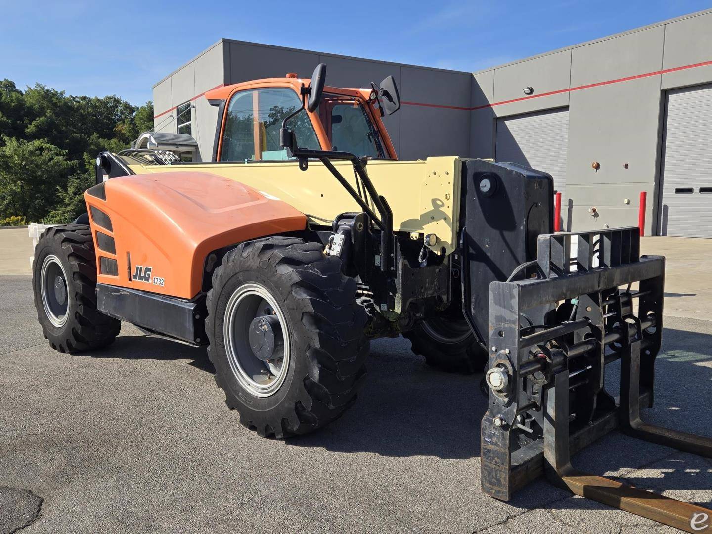 2020 JLG 1732