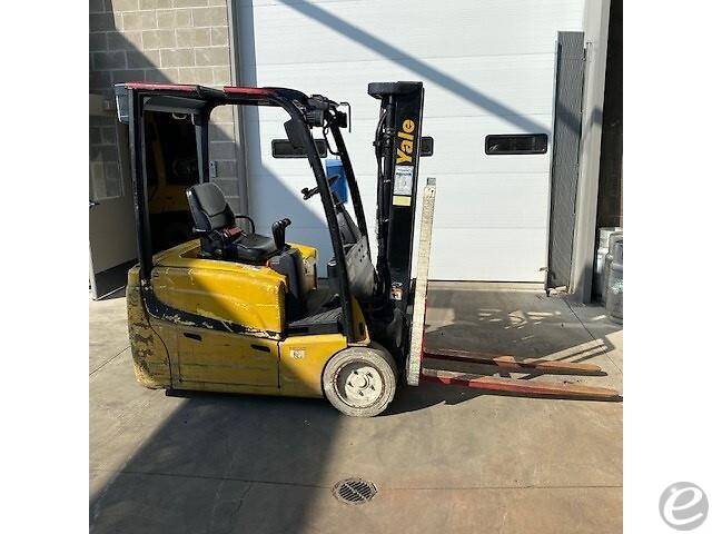 2016 Yale ERP040VT Electric Forklif...