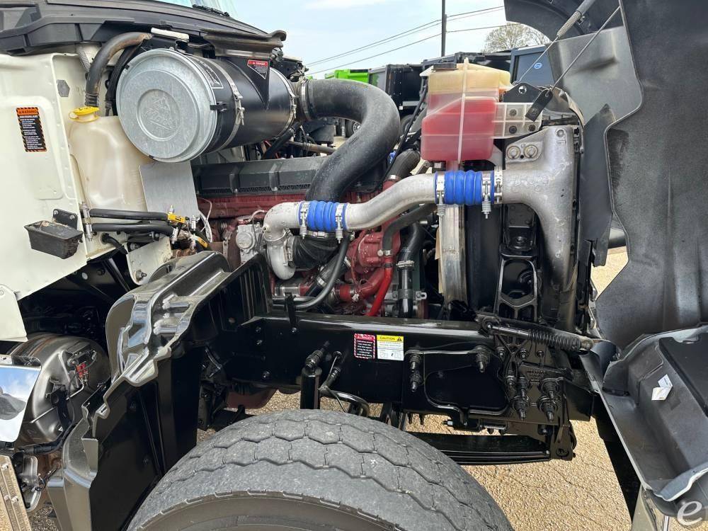 2020 Mack GRANITE 84FR