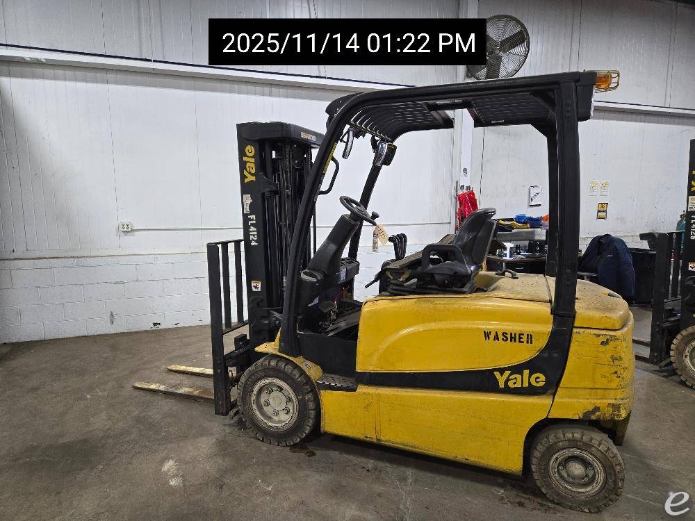2017 Yale ERP050VL