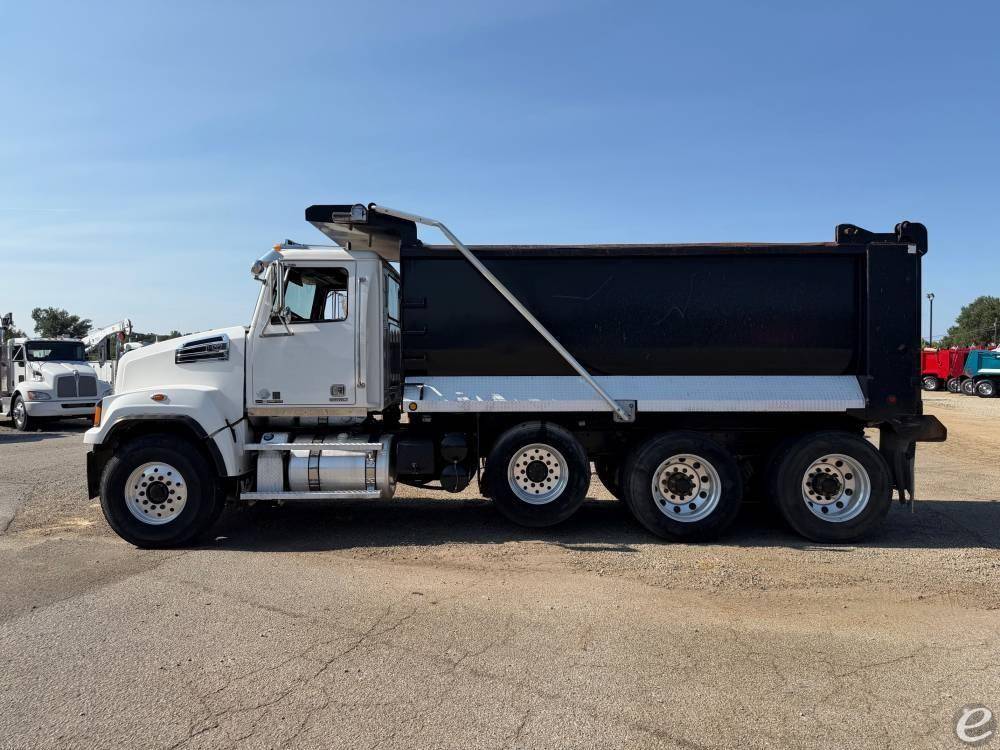 2015 Western Star 4700