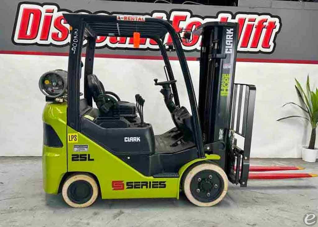 2024 Clark S25CL LP Gas Forklift