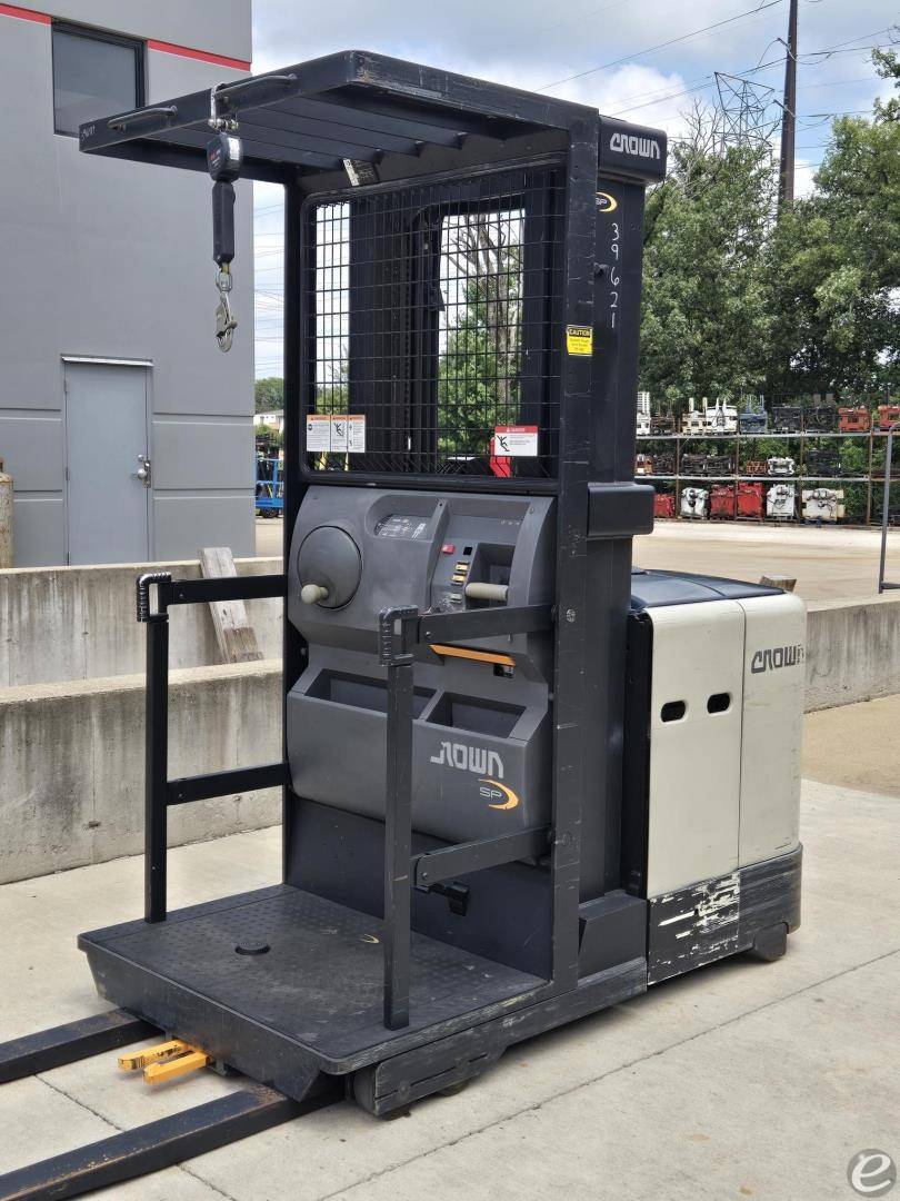 2008 Crown SP3505-30