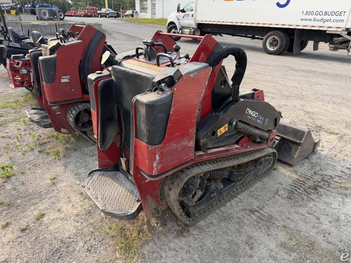 2017 Toro DINGO TX1000N